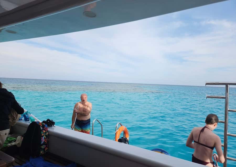 Cairo to Red Sea: VIP Yacht Cruise, Snorkeling & Lunch - What to bring and what to arrange first