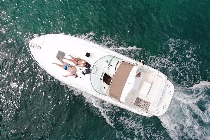 Cancun Bay Private 2-Hour on a Luxury Yacht - What the private yacht format changes