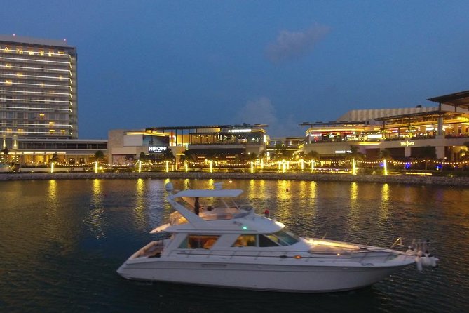 Cancun Boat Tour to Isla Mujeres on Luxury Yacht with Chef -SR55C - A private yacht day from Puerto Juarez