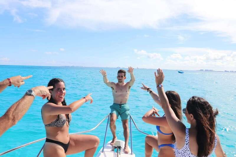 Cancun: Private Luxury 46-Feet Flybridge Yacht Cruise - FAQ