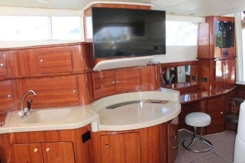 Cancun: Private Luxury 46-Feet Flybridge Yacht Cruise - Who gets the best value