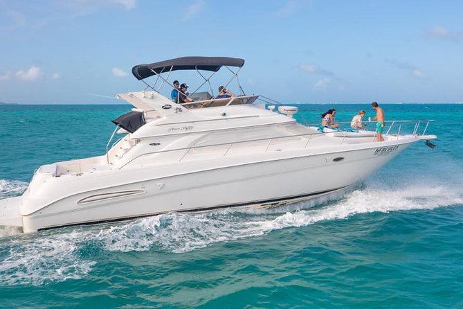 Cancún Yacht Rental SeaRay 46ft 25P13 - Swimming, drinks, and the onboard feel