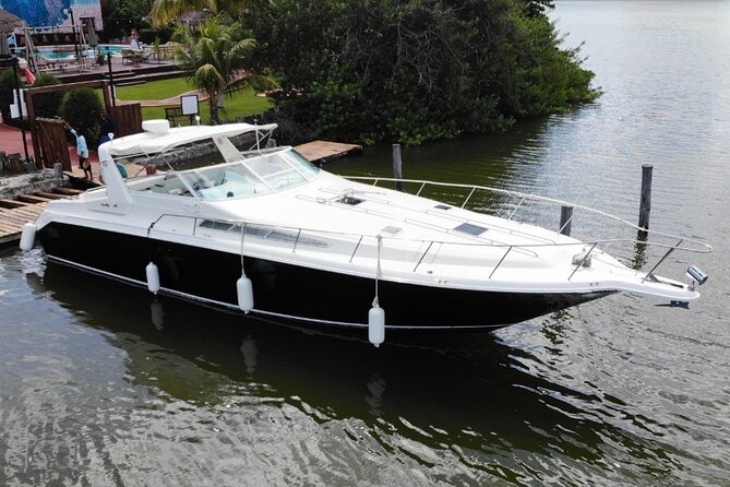 Cancun yachts rental BEATIFUL YACHT 46FT, 15 PAX MAX 25P6 - What the five-star record tells you