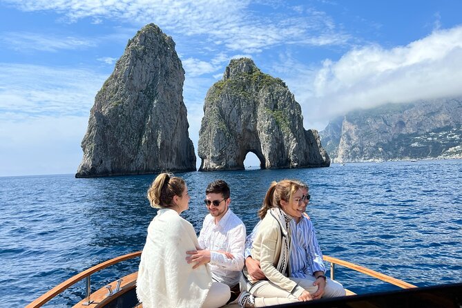 Capri Exclusive Premium Semi-Private Luxury Tour - The best parts of the day at a glance