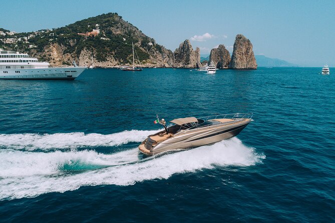 Capri private luxury yacht cruise from sorrento on Riva rivale 52 - Key points to know before booking