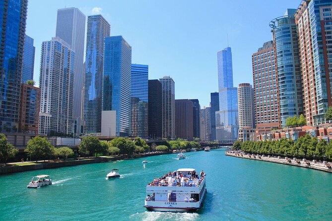Chicago River Architecture Tour Aboard a Historic Yacht - Why Chicago’s river is the right classroom