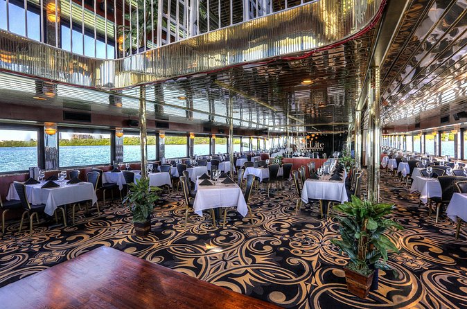Clearwater Daytime Yacht Sightseeing Cruise with Optional Dining - Choosing the optional lunch