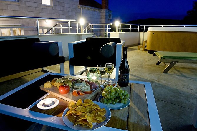 Croatia Luxury Villa and Yacht Combo Package on Korcula Island - Day 6: Hvar’s old town and island scenery