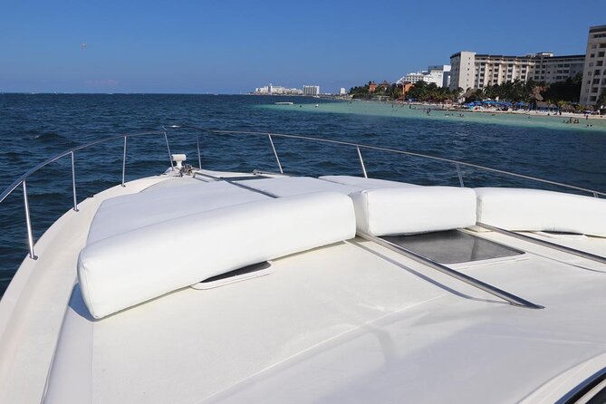 Cruise in Elegance: Luxury Yacht Rental in Cancun - Four or five hours: heading toward Isla Mujeres