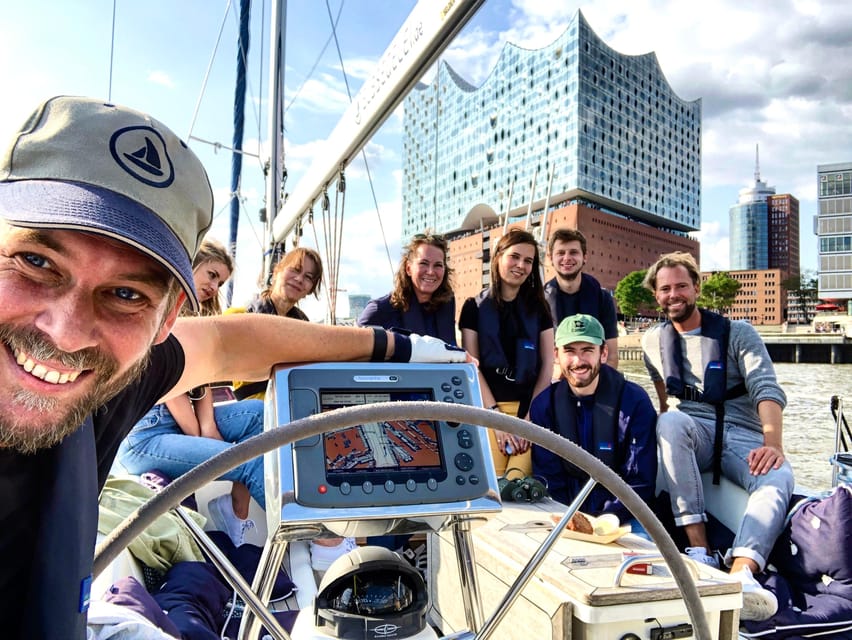 "Cruise in the City" - Sailing Yacht Event, Hamburg/Elbe - Along Hamburg’s maritime skyline