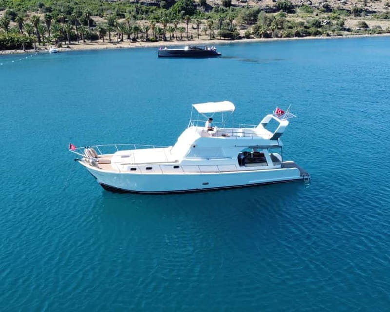 Discover Bodrum's Hidden Gems on a Private 3-Hour Yacht Trip - Twins Island: A Second Place to Swim
