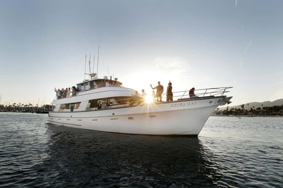 Discover Santa Barbara Yacht Cruise - A 90-minute view of Santa Barbara from Stearns Wharf