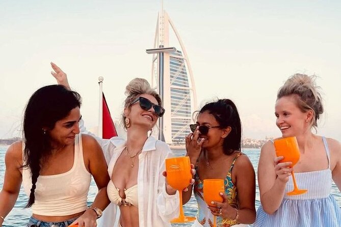 Dubai 3 Hour Private Luxury Yacht Charter with Jet Ski Option - Is $550 good value for 10 people?