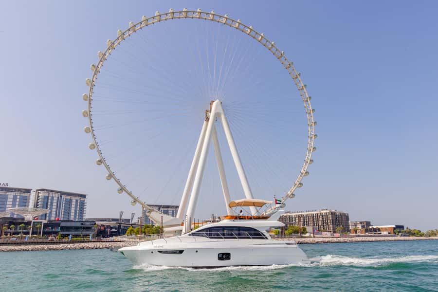 Dubai: 52ft Private Luxury Yacht Experience - How long should you book?