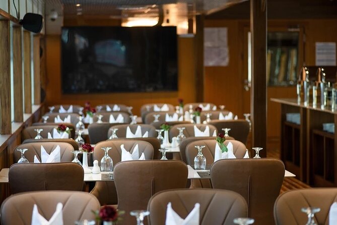 Dubai Creek Cruise Luxury Yacht with BBQ Dinner Al Seef - Who Will Get the Best Value