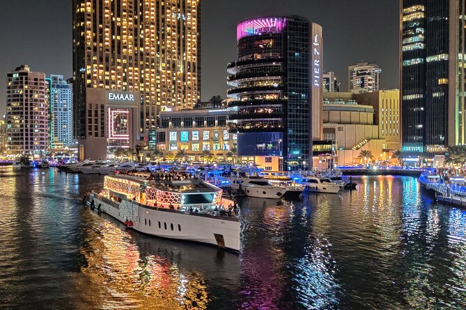 Dubai: Lotus Mega Yacht 3-Hours Dinner Cruise Tour - From Dubai Marina to Palm Jumeirah