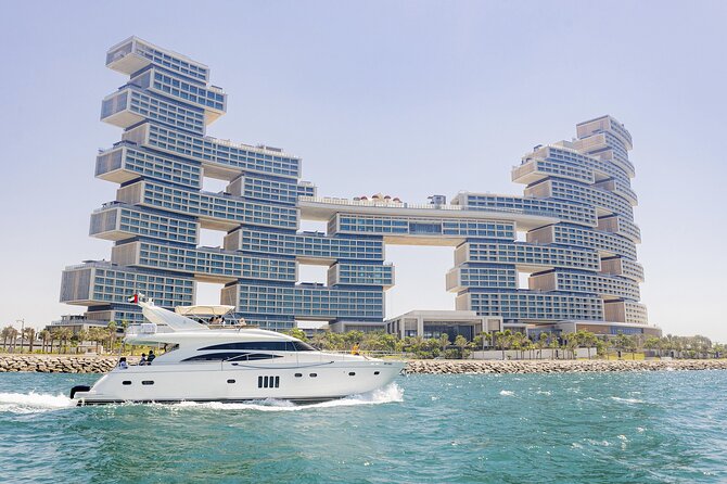 Dubai Luxury Yacht Tour with Live BBQ & Drinks - Dubai Harbour is the right place to begin