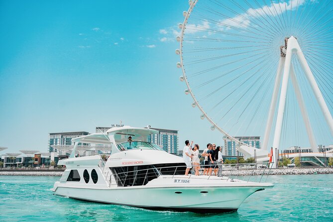 Dubai Marina 1hr Yacht tour with Drinks - Why Dubai Marina Looks Better From the Water