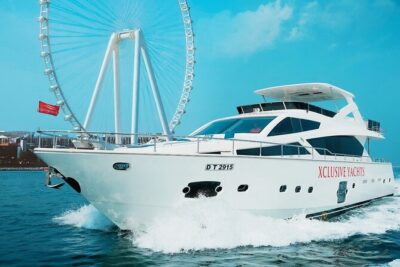 Dubai Marina 1hr Yacht tour with Drinks