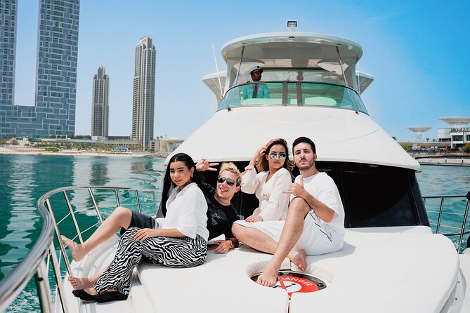 Dubai Marina 1hr Yacht tour with Drinks - Dubai Harbour and the Wider Waterfront