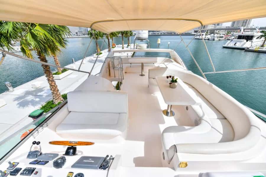 Dubai: Marina Private Luxury Yacht Tour - Should you book the Dubai private yacht cruise?