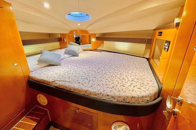 Dubai Marina Yacht Tour - Who will enjoy this yacht trip most