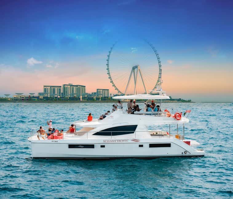 Dubai Marina Yacht Tour: Ain Wheel, JBR & Harbour in 1 Hour - JBR and the changing skyline