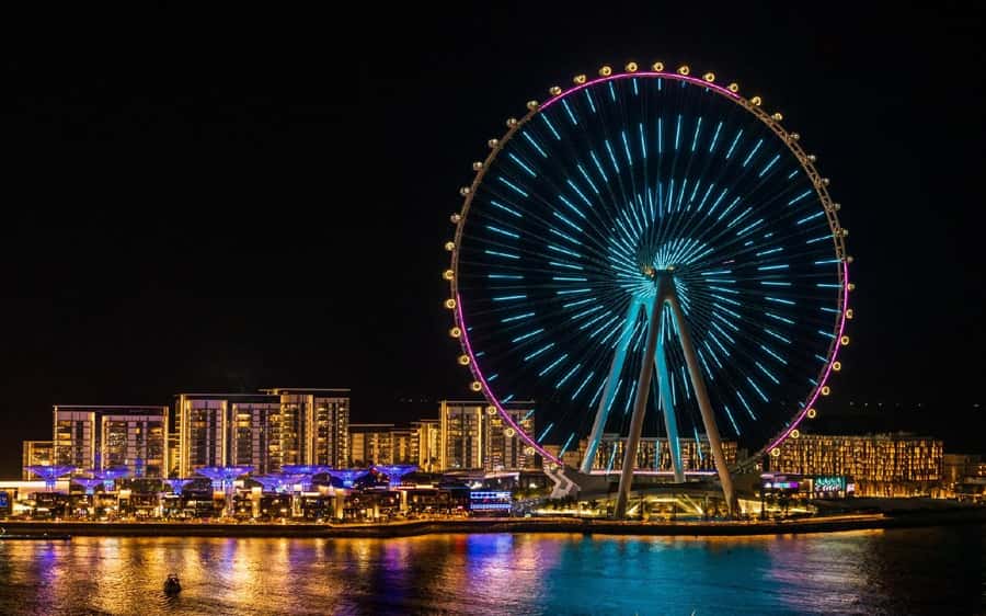 Dubai: New Year Eve Luxury Yacht Fireworks View & BBQ Cruise - BBQ dinner, drinks, and onboard comfort