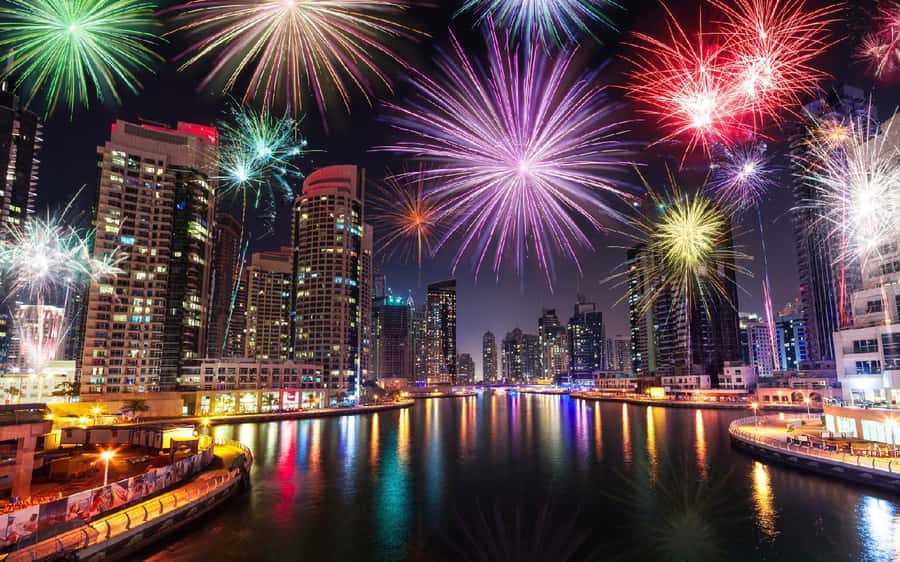 Dubai: New Year Eve Luxury Yacht Fireworks View & BBQ Cruise - Music and the mood onboard