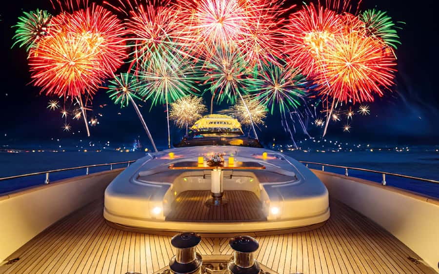Dubai: New Year Eve Luxury Yacht Fireworks View & BBQ Cruise - The $735 price and what you receive