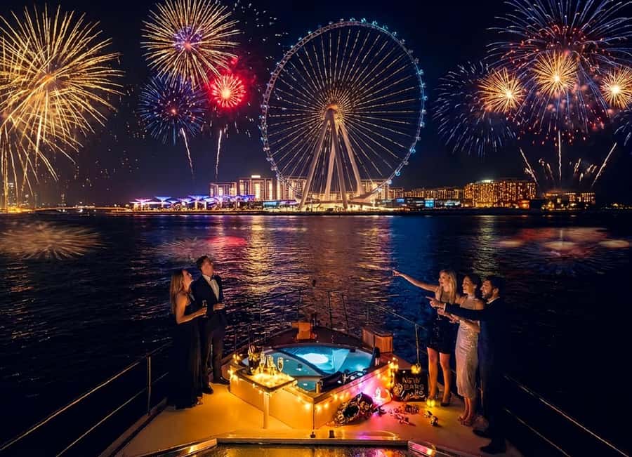 Dubai: New Year Eve Luxury Yacht Fireworks View & BBQ Cruise - Ain Dubai and Jumeirah Beach Residence