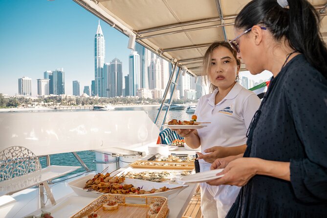 Dubai Night Yacht Party with Canapes and Drinks - Why a night cruise works well in Dubai