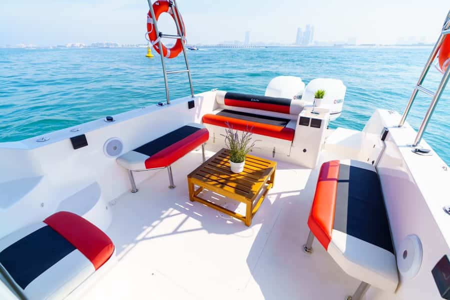Dubai: Private Coastline Landmarks Mini-Yacht Tour - Is $217 Good Value for a Private Boat?