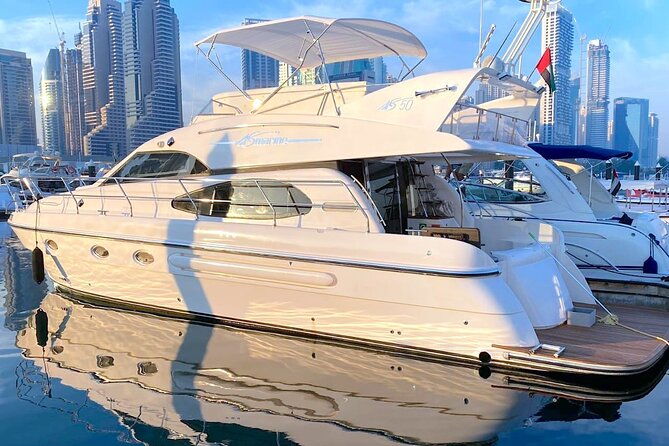 Dubai: Private Luxury Cruise on a Stylish 50ft Yacht - The one-hour Dubai Marina cruise