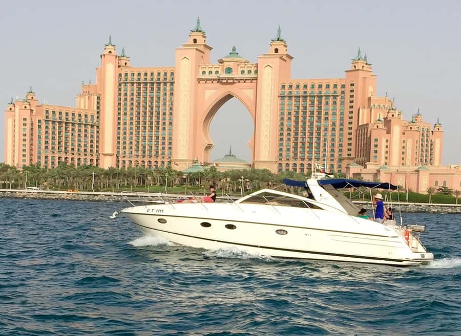 Dubai: Private Sunset Yacht Tour from Dubai Marina - Swimming near Palm Jumeirah