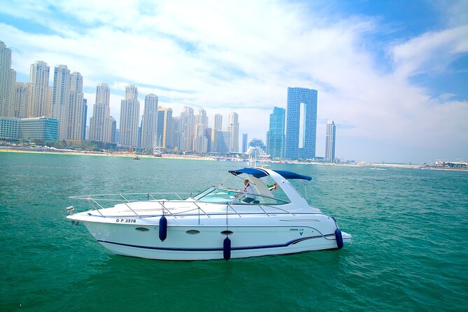 Dubai: Private Yacht Cruise on a 34 Ft Yacht - Key things to know before you book