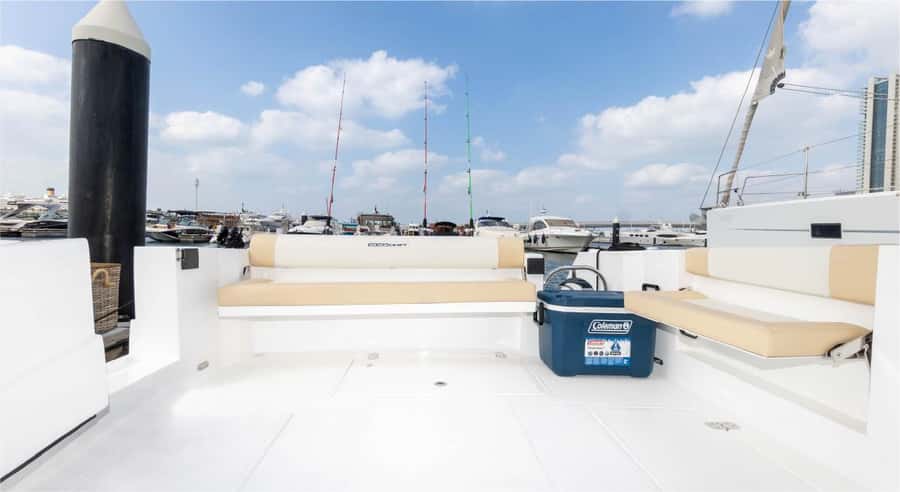 Dubai: Private Yacht Tour 36ft (+1 hr free) offer till Sep15 - Who will get the most from this yacht trip