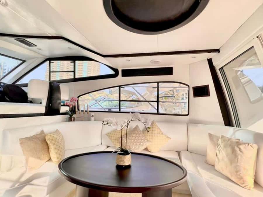 Dubai:Private Yacht with and Burj Al Arab Sightseeing. - Palm Jumeirah changes the scale of the cruise