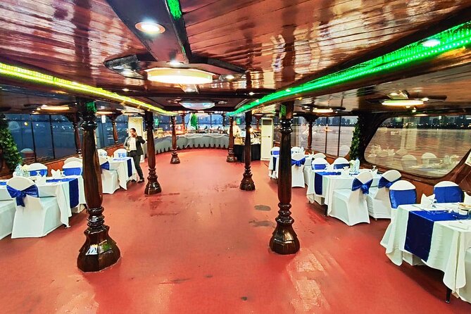 Dubai Water Canal Modern Yacht Cruise: Luxury, Scenic Views Await - Dinner, drinks, and the question of value