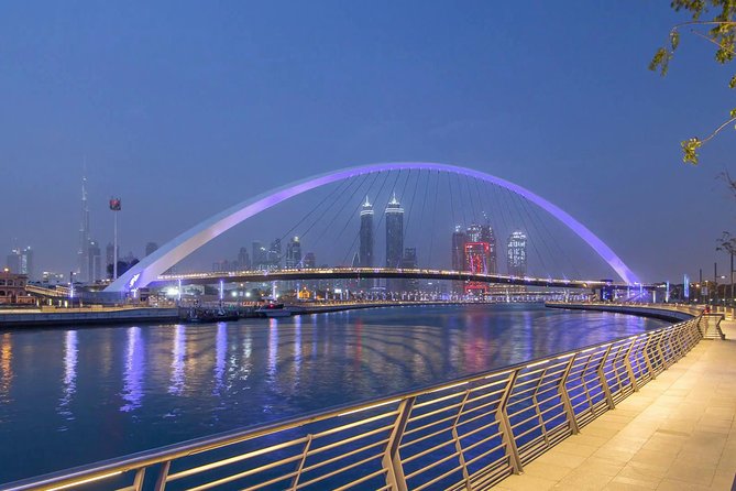Dubai Water Canal Modern Yacht Cruise: Luxury, Scenic Views Await - Ramadan, dry days, and changing schedules