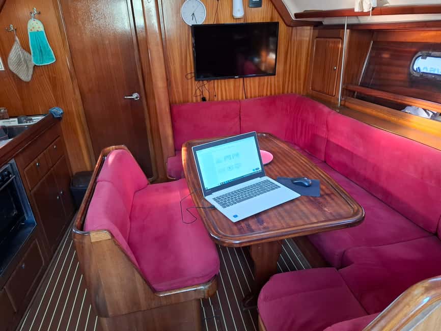 Dubrovnik yacht cruise - Private tour to Elafity & Blue cave - Who will enjoy ZaraBella most