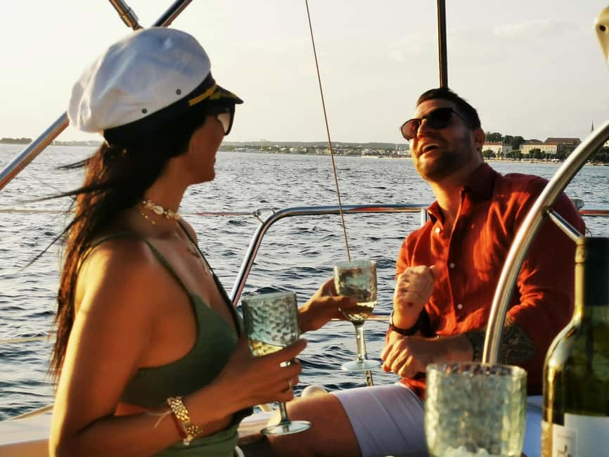 Elegant Sunset cruise under sails,large yacht,full comfort - How the 90 Minutes Usually Feel