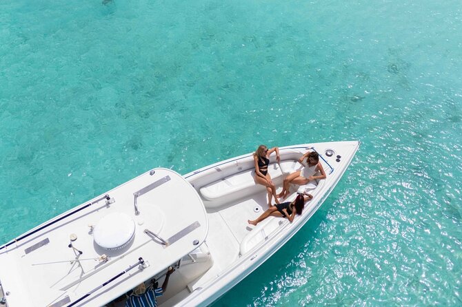 Exclusive 38ft Yacht Charter Experience in Klein Curaçao - The lighthouse and shipwreck add purpose to the beach day