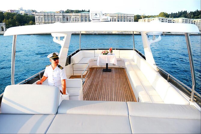 Exclusive Bosphorus Cruise - Luxury Yacht Experience in Istanbul - Maiden’s Tower and the return to Üsküdar