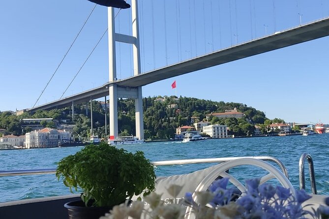Exclusive Luxury Yacht Bosphorus Sightseeing Cruise in Istanbul - Galata Tower and the Golden Horn entrance