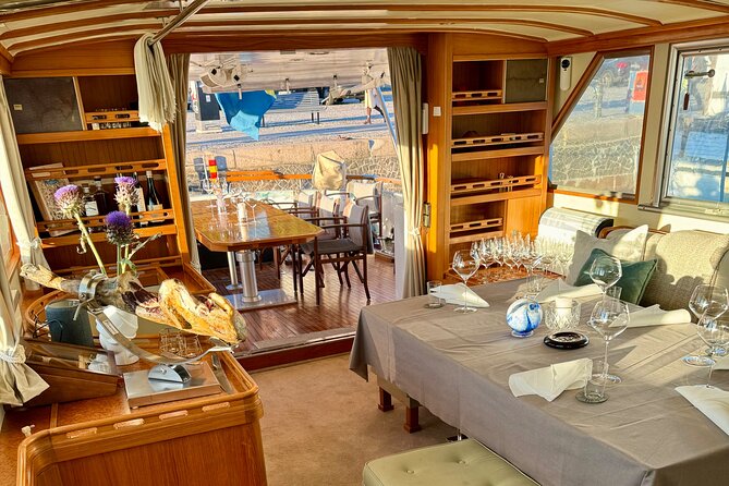 Exclusive Yacht Tour of Stockholm: sunset, dinner, lunch, cruise - What the three-hour yacht outing actually includes