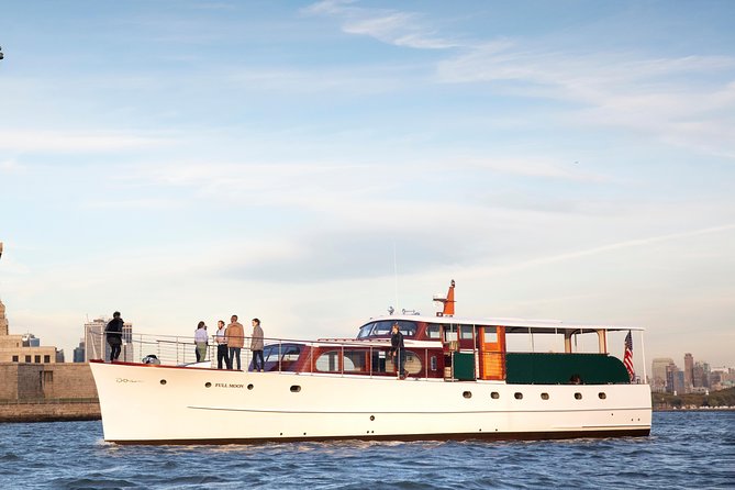 Fall Foliage Cruise on Yacht Full Moon from Chelsea Piers - Hudson River Park and the first fall views