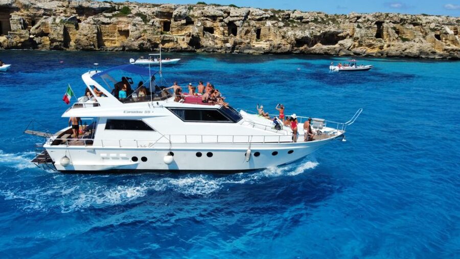 Favignana and Levanzo in relax with yacht Floen - Lunch served on the yacht