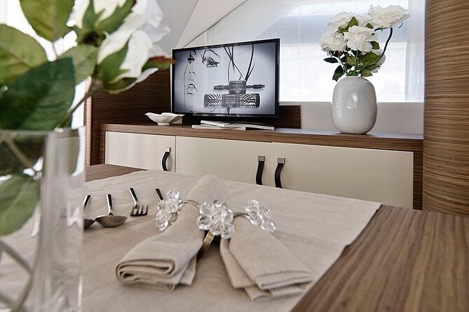 Fjordcruise - Luxury Yacht Arctic Queen - Who will enjoy the Arctic Queen most?