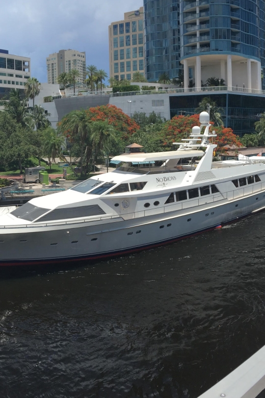 Fort Lauderdale: Famous Yachts and Mansions Segway Tour - The 4-mile route: mansions, yachts, and local stories